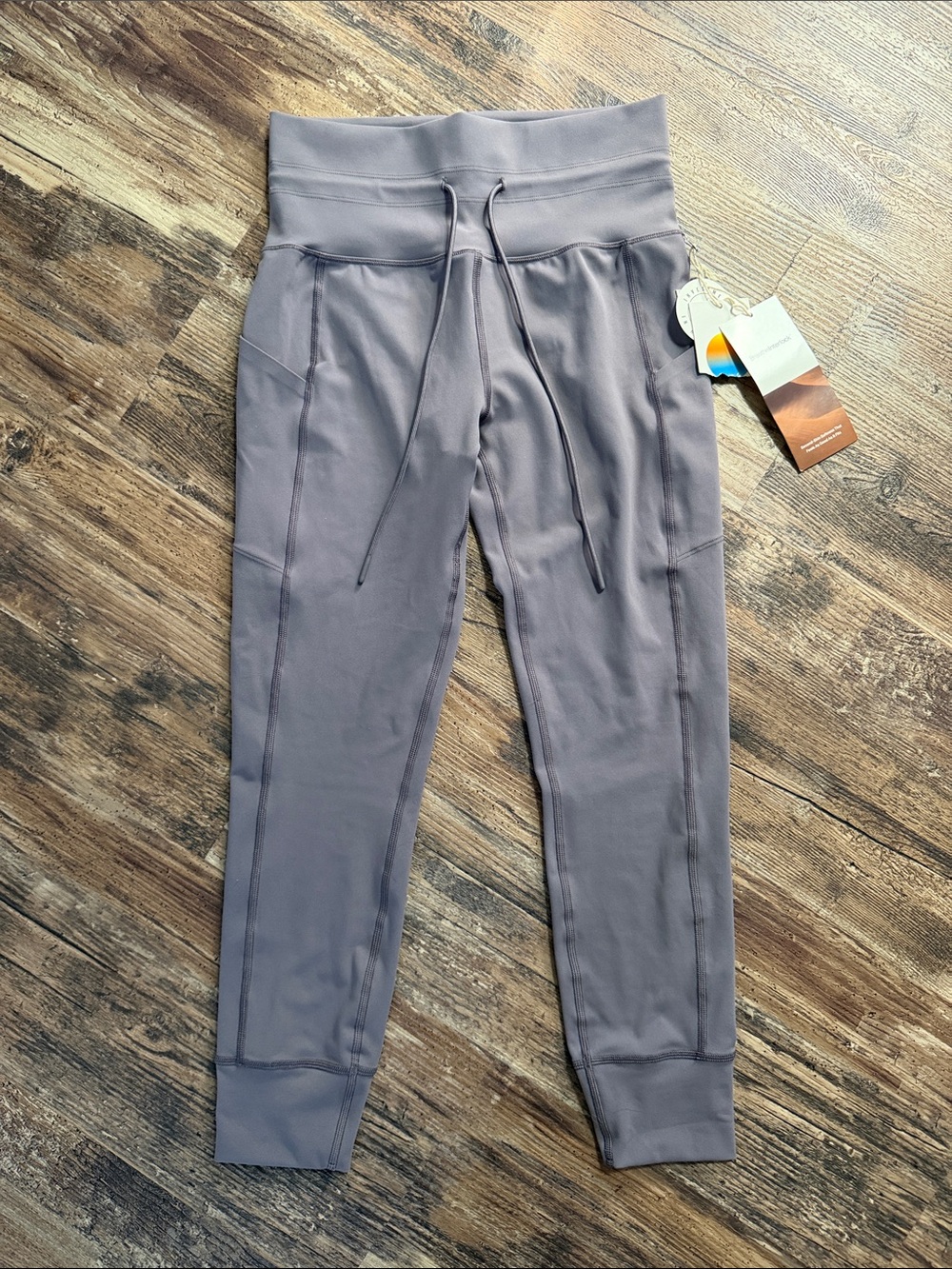 Vuori Daily Pocket Legging Lunar Gray Size Small Short
